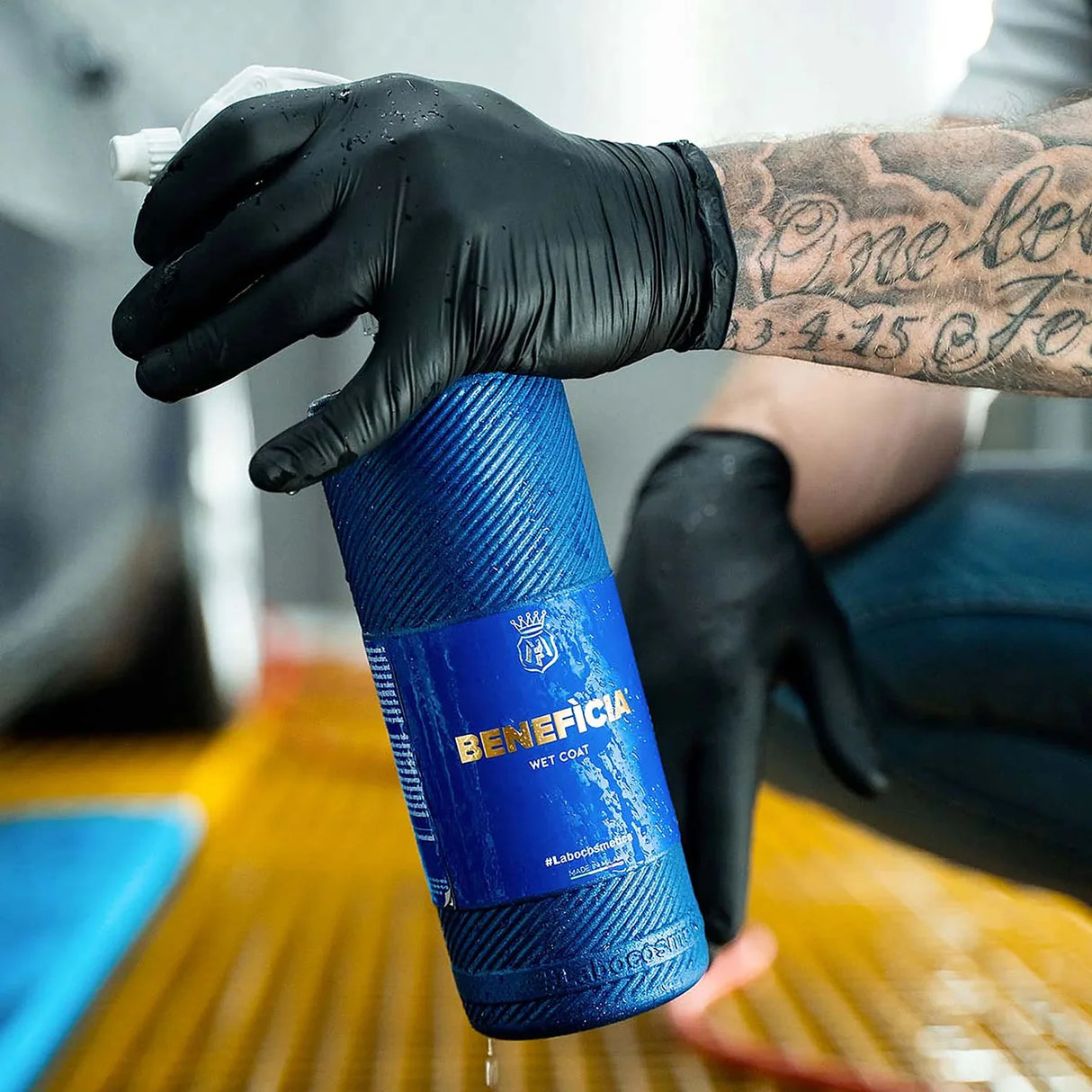 Labocosmetica BENEFICIA Hydro Sealant 1L. Easy spray-on wet coat with hydrophobic protection, shine & durability. Now available at MD Car Care. Fast Australia wide shipping.