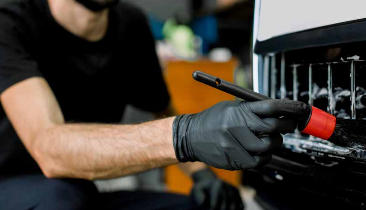 Black Duo PF Gloves. Vinyl/Nitrile Blend 100pk. Now available at MD Car Care. Fast Australia wide shipping.