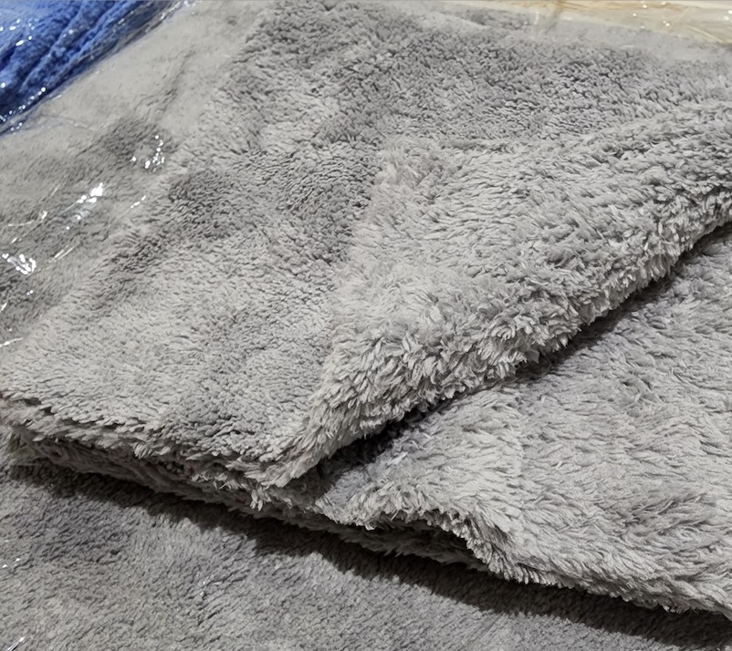 Coral Fleece Microfibre Towels, Ultra-Soft Car Detailing. Now available at MD Car Care. Fast Australia wide shipping.
