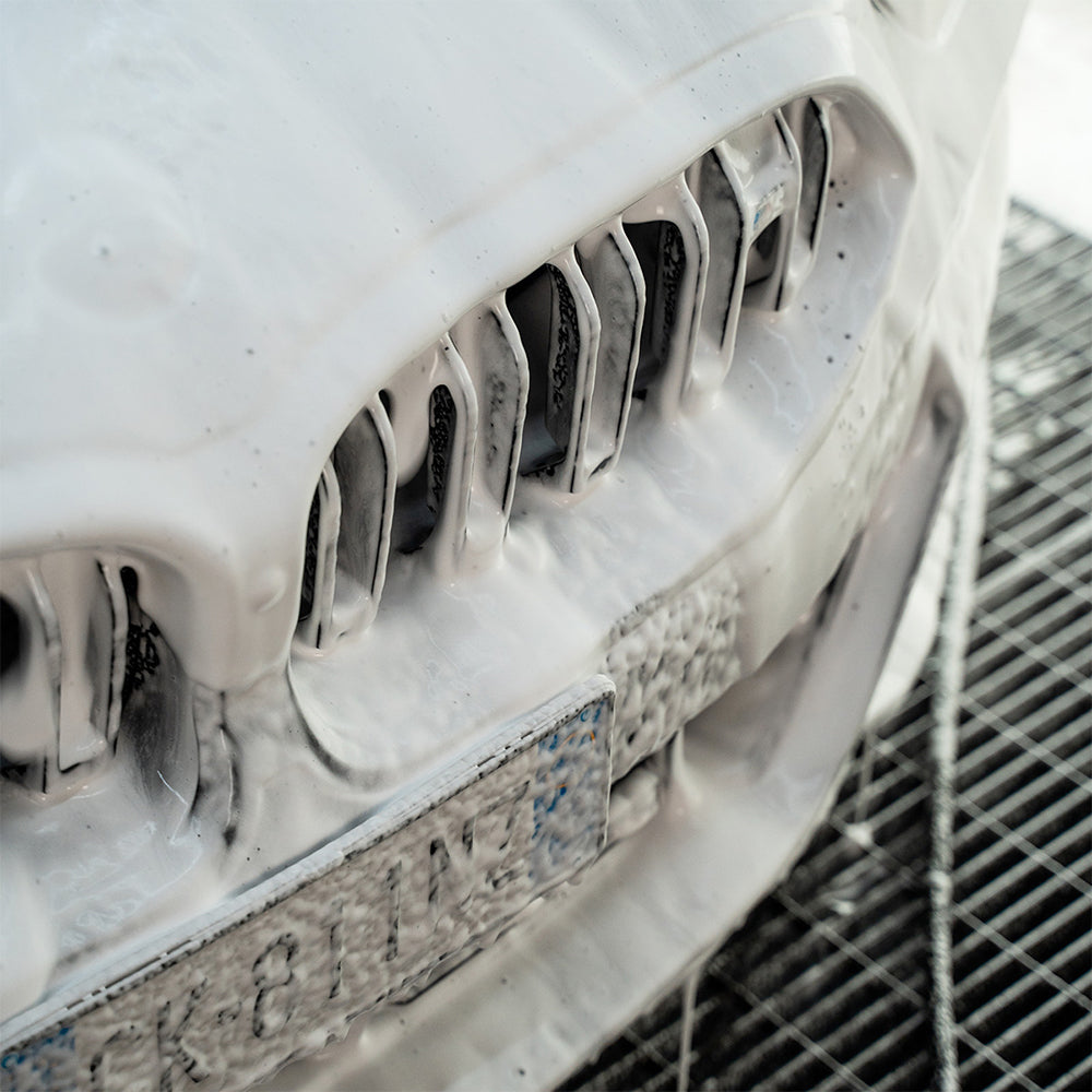 Labocosmetica PRIMUS 2.0 Pre Wash Snow Foam 1L/4.5L. Safe on paint, PPF, wheels & tyres. Powerful bug & dirt remover. Made in Italy. Now available at MD Car Care. Fast Australia wide shipping.