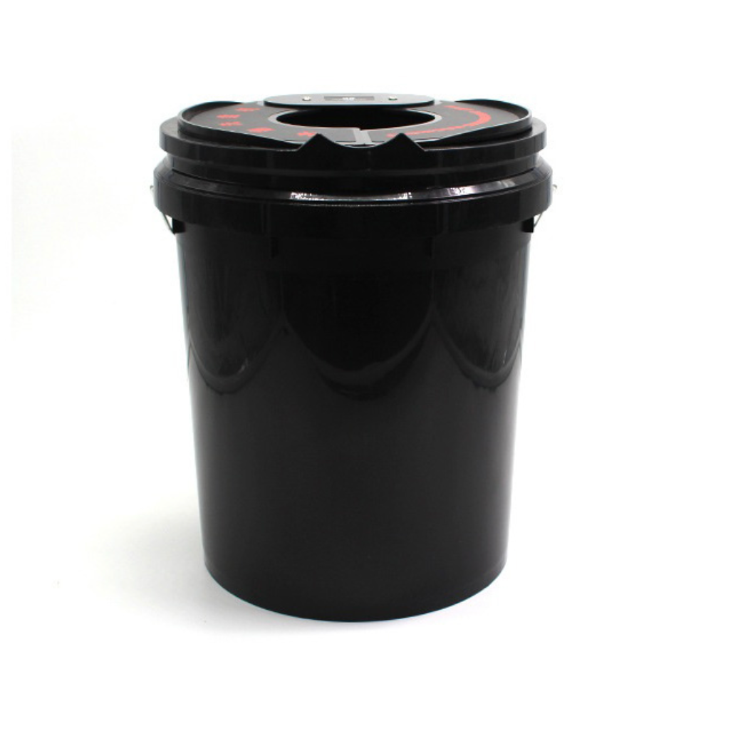 Buy 20L Polishing Pad Washer Bucket in Australia. Clean foam & wool pads fast, prevent mess, and extend pad life. Perfect for pros and car detailing lovers. Now available at MD Car Care. Fast Australia wide shipping.