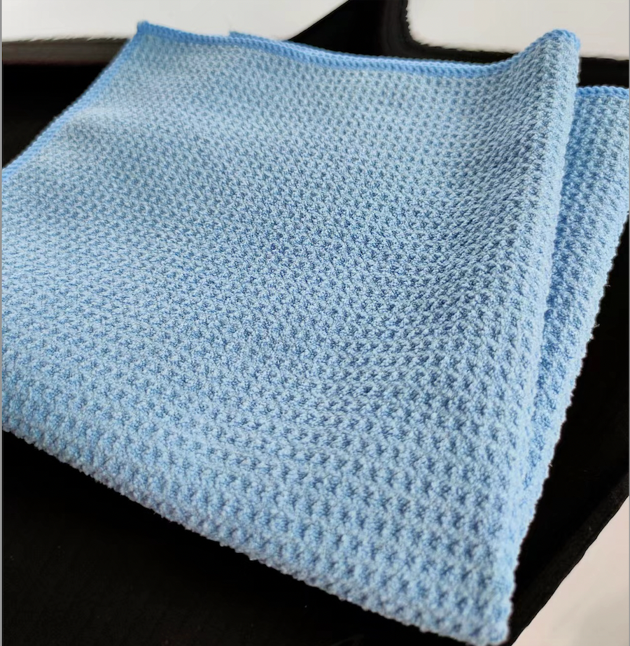 Buy Pineapple Weave Microfiber Glass Towels 10pk. 400 GSM, streak-free & lint-free for car windows, mirrors & home glass. Fast shipping Australia-wide.