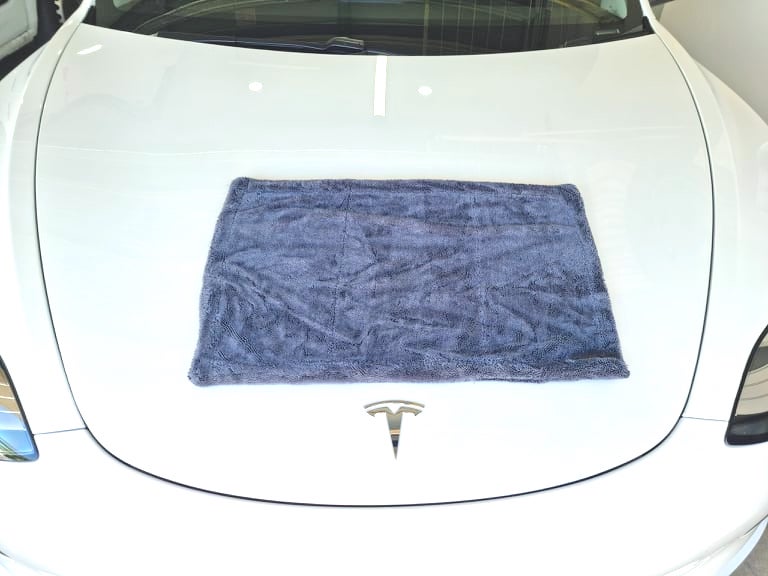 1400 GSM Twisted Loop Drying Towel | Ultra Absorbent Car Cloth | Australia